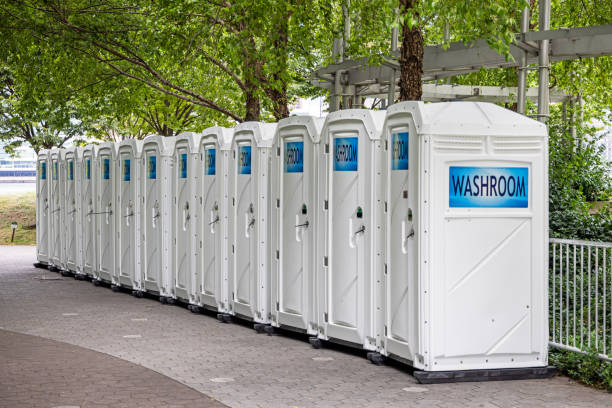 Best Affordable portable toilet rental  in Kenmore, NY